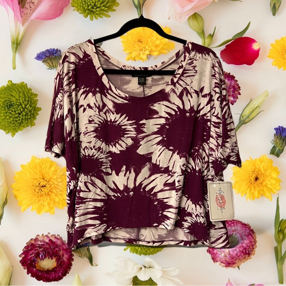 NWT American Dream Purple & White Floral Print Top